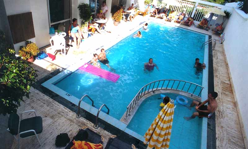 Zephyros Hotel.