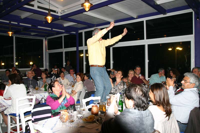 Fenareti - Dinner with Music & Dans.